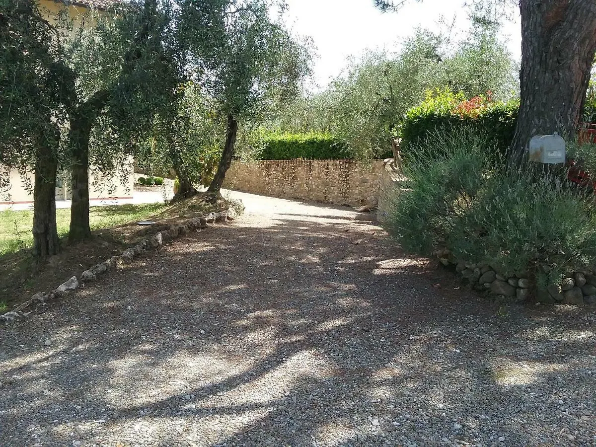 Affittacamere Casa le Betulle Montespertoli
